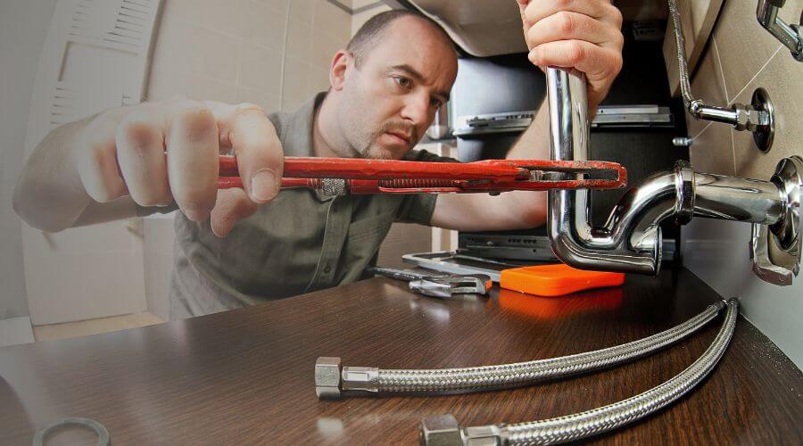 Professional same day plumber in Goldsmith, IN